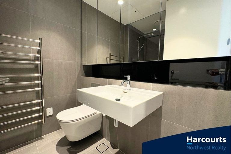 Photo of property in 501/6 Boundary Road, Hobsonville, Auckland, 0616