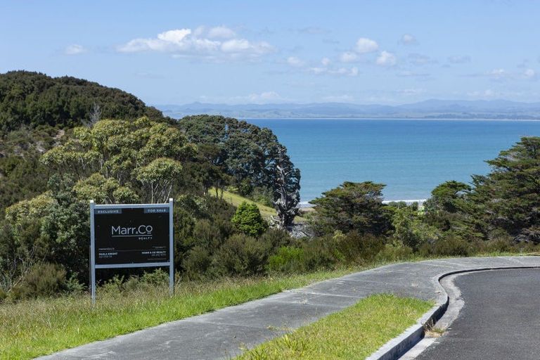 Photo of property in 12 Akeake Crescent, Karikari Peninsula, 0483