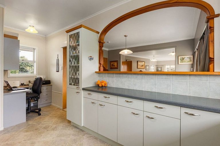 Photo of property in 24 Queen Street, Cambridge, 3434