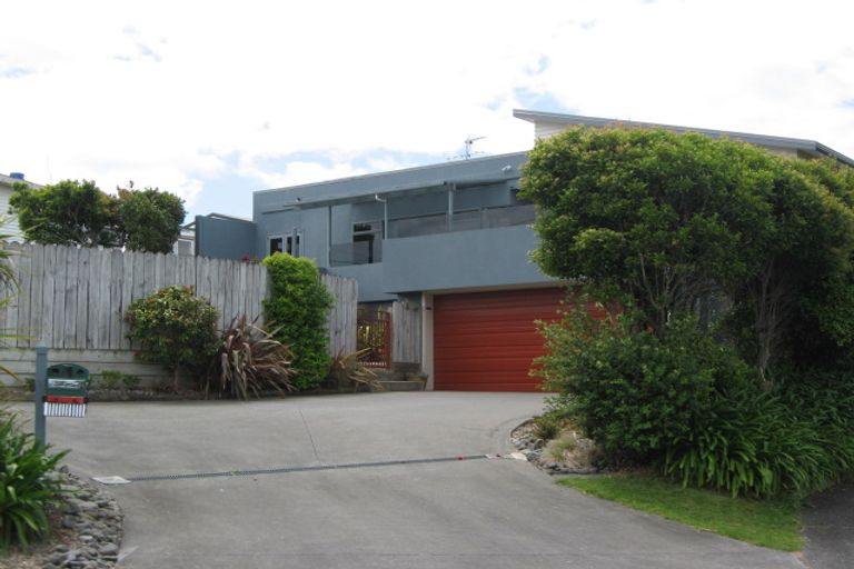 Photo of property in 9 Tindalls Bay Road, Tindalls Beach, Whangaparaoa, 0930