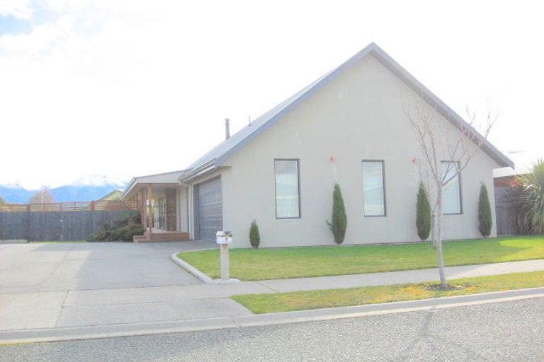 Photo of property in 8 Lawson Burrows Crescent, Te Anau, 9600