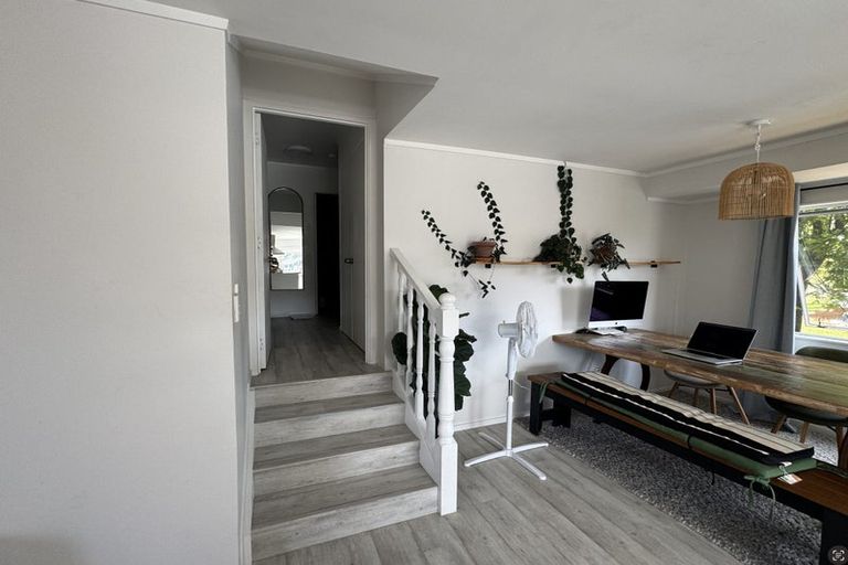 Photo of property in 2/63 Langana Avenue, Browns Bay, Auckland, 0630