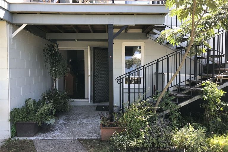 Photo of property in 1/71 Church Street, Devonport, Auckland, 0624