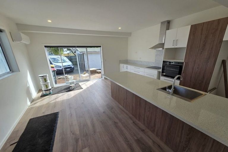 Photo of property in 5 Kawaka Street, Riccarton, Christchurch, 8041