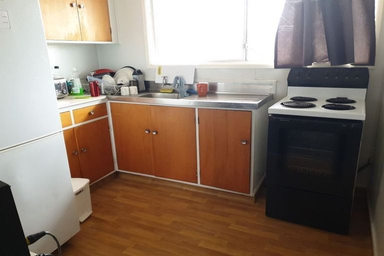 Photo of property in 1 Mana Avenue, Titahi Bay, Porirua, 5022