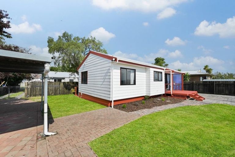 Photo of property in 15a Reeves Close, Fairview Downs, Hamilton, 3214
