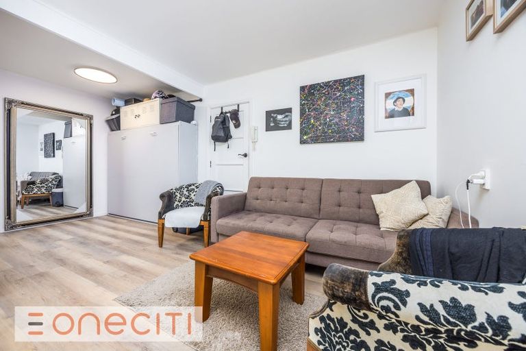 Photo of property in Claybrook Apartments, 9/7 Claybrook Road, Parnell, Auckland, 1052