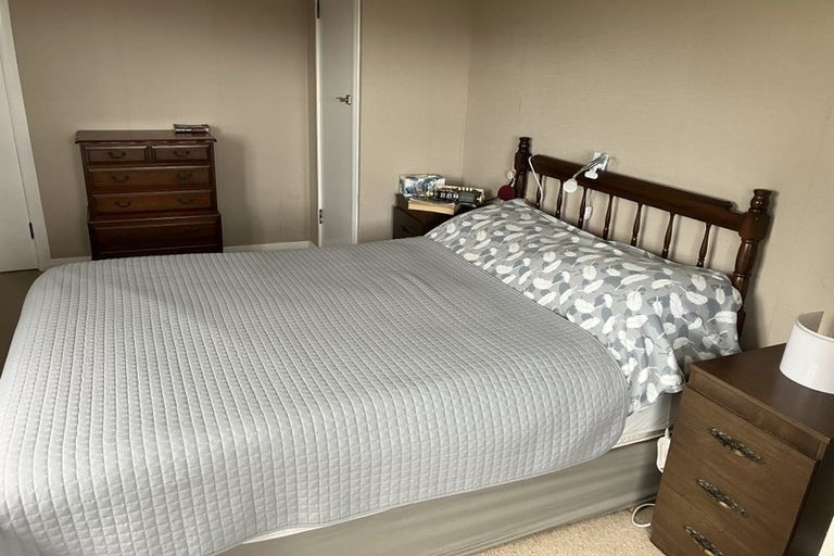 Photo of property in 1 Huia Street, Foxton Beach, Foxton, 4815