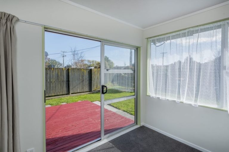 Photo of property in 20 Temuera Street, Otaki, 5512