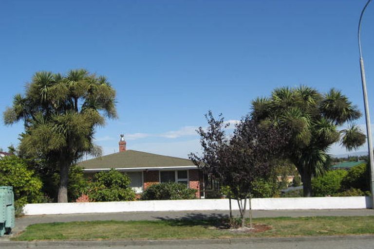 Photo of property in 24 Hill View Crescent, Highfield, Timaru, 7910