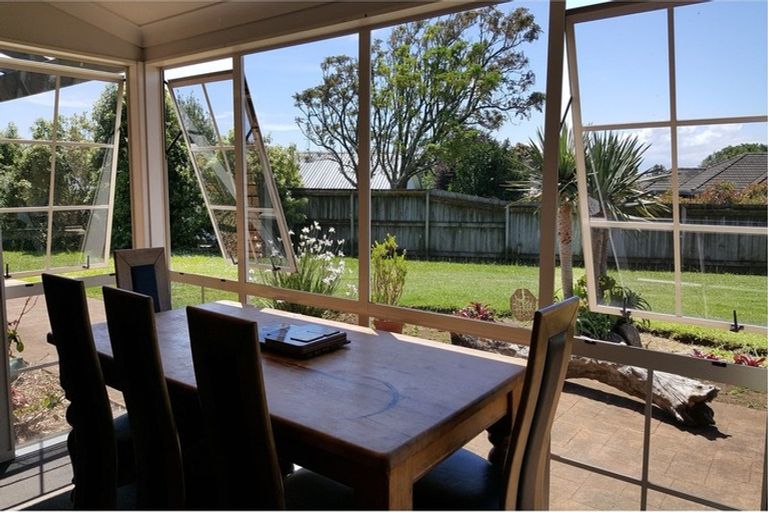 Photo of property in 65d Victoria Avenue, Waiuku, 2123