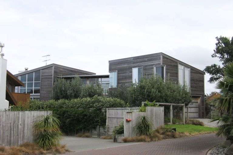 Photo of property in 3 Lagoon Way, Omaha, 0986