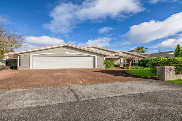 Photo of property in 5 Bronte Place, Somerville, Auckland, 2014