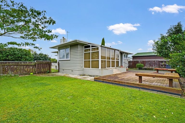 Photo of property in 32 Langley Avenue, Milson, Palmerston North, 4414