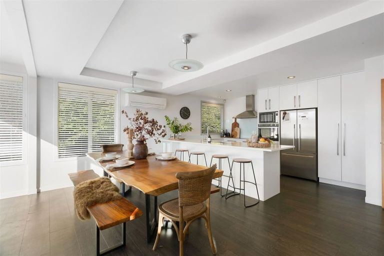 Photo of property in 76 Meadowstone Drive, Wanaka, 9305