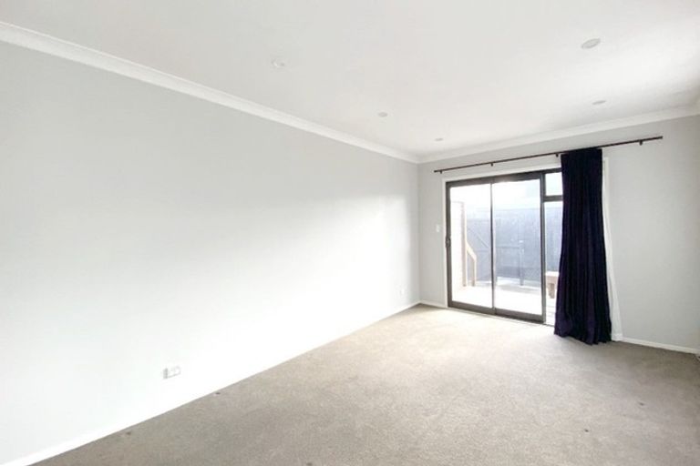 Photo of property in 3/260 Meola Road, Point Chevalier, Auckland, 1022