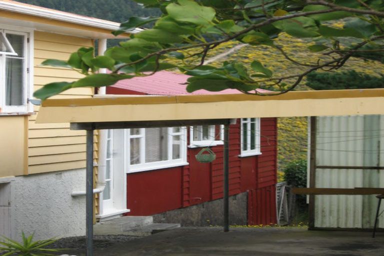 Photo of property in 60a Montreal Grove, Kingston, Wellington, 6021