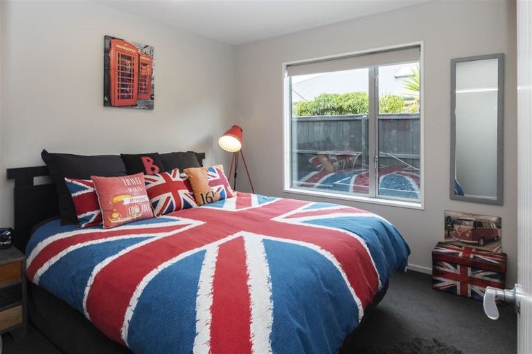 Photo of property in 5 Torrey Pines, Waimairi Beach, Christchurch, 8083