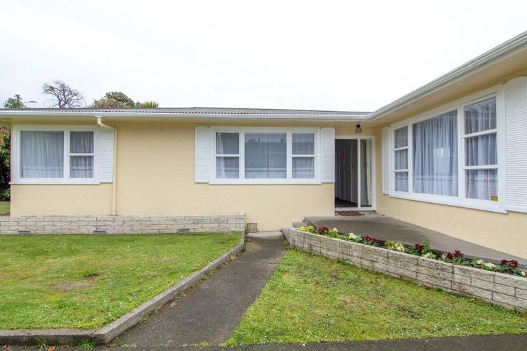 Photo of property in 57 College Street, Awapuni, Palmerston North, 4412