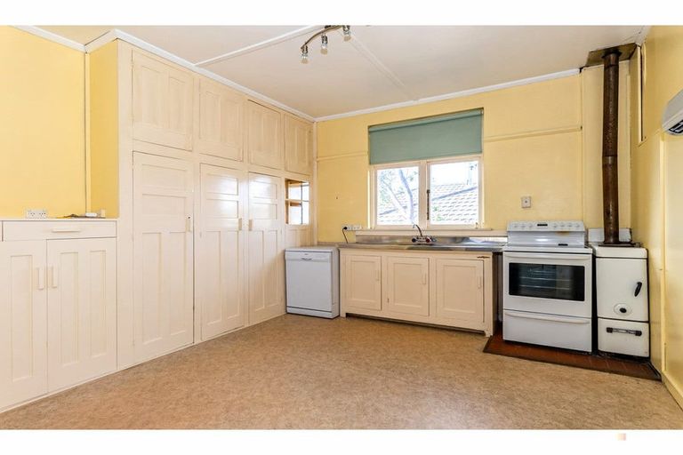 Photo of property in 17 Livingstone Street, West End, Timaru, 7910