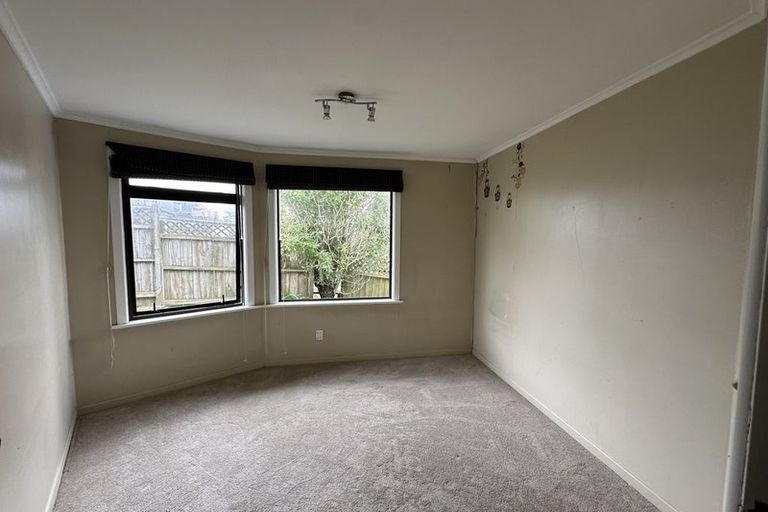 Photo of property in 557 East Coast Road, Browns Bay, Auckland, 0630