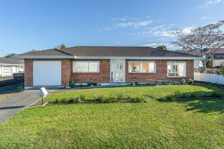 Photo of property in 1/3a Gordon Avenue, Forrest Hill, Auckland, 0620