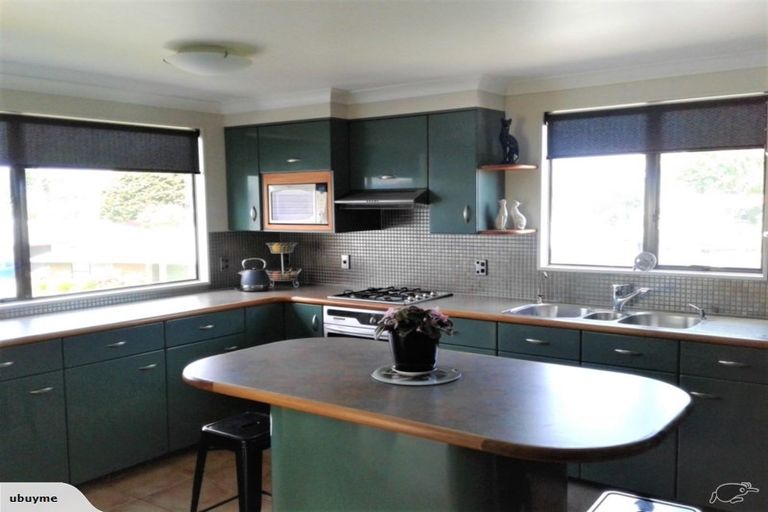 Photo of property in 33 Ranui Street, Dinsdale, Hamilton, 3204