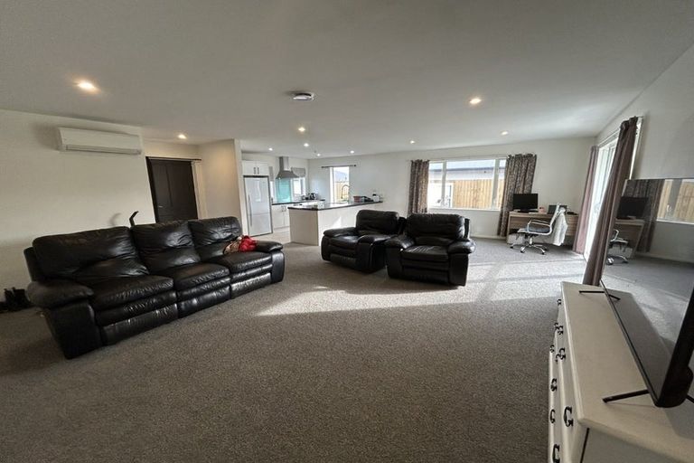 Photo of property in 7 Saint Adela Place, Woolston, Christchurch, 8062