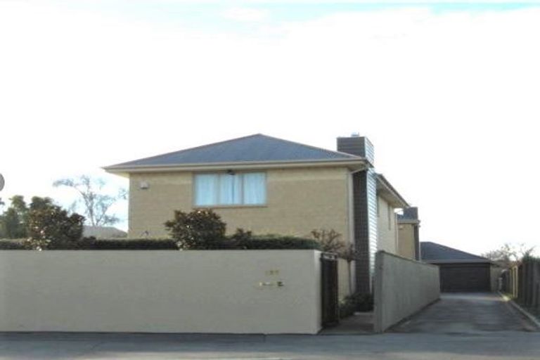 Photo of property in 198 Springfield Road, St Albans, Christchurch, 8014