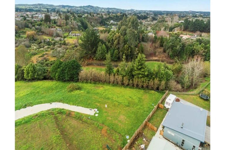 Photo of property in 21 Lily Way, Pyes Pa, Tauranga, 3112
