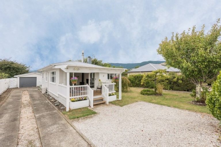 Photo of property in 5 Warren Kelly Street, Richmond, 7020