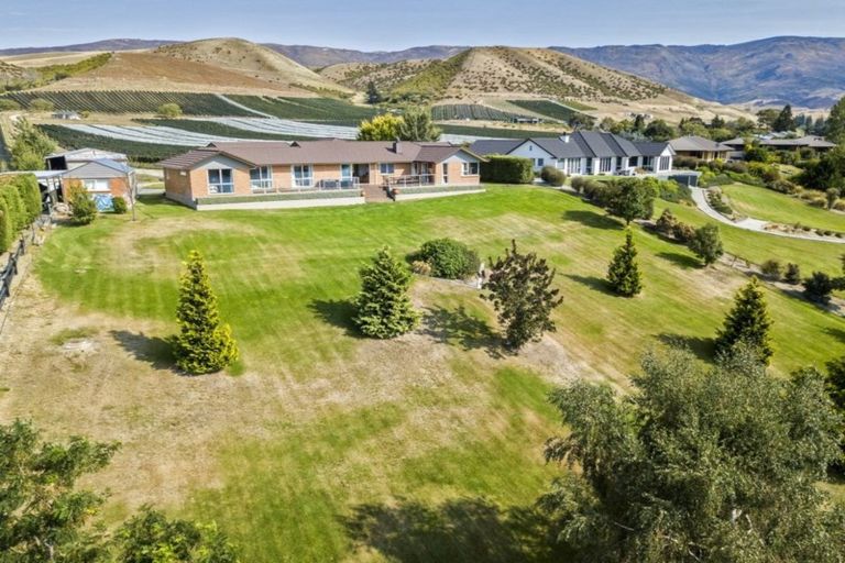 Photo of property in 13 Lowburn Valley Road, Lowburn, Cromwell, 9384