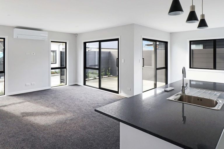 Photo of property in 47b Pine Avenue, Ebdentown, Upper Hutt, 5018