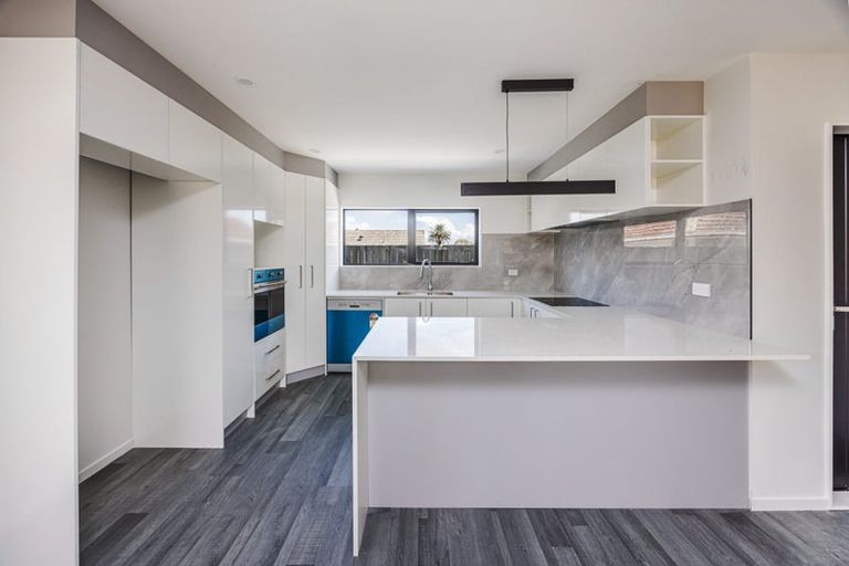 Photo of property in 16d Imrie Avenue, Mangere, Auckland, 2022