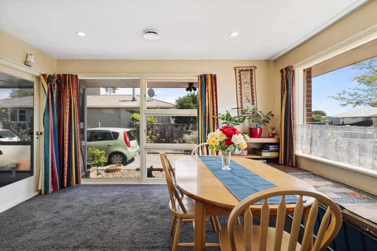 Photo of property in 88 Bickerton Street, Wainoni, Christchurch, 8061