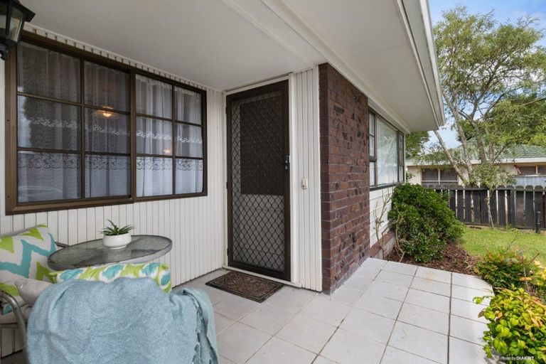 Photo of property in 20 Brynbela Court, Papakura, 2110