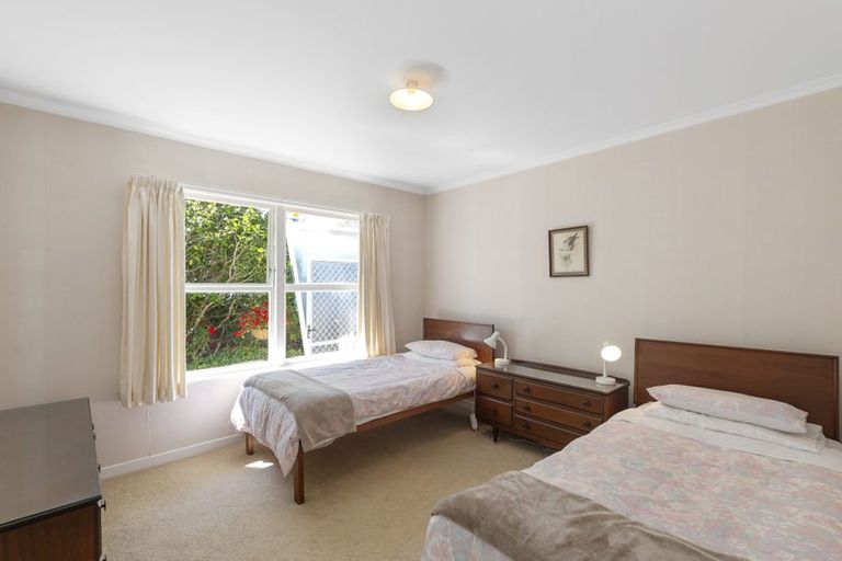 Photo of property in 23 Merchant Avenue, Te Atatu South, Auckland, 0610