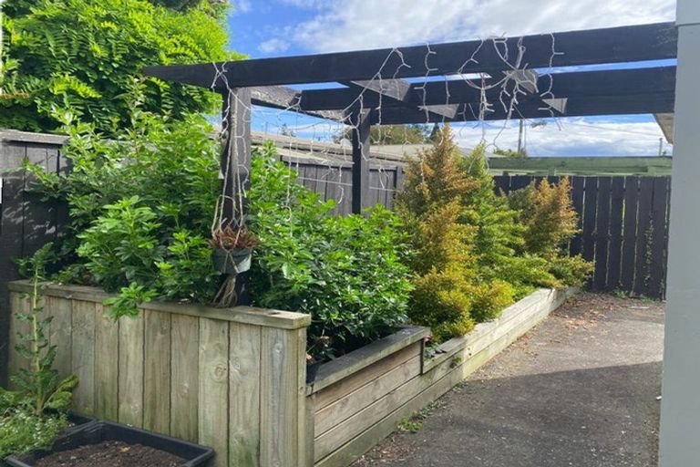 Photo of property in 2 Tomin Road, Glenview, Hamilton, 3206