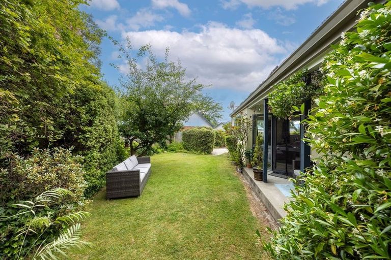 Photo of property in 5b Larch Place, Wanaka, 9305