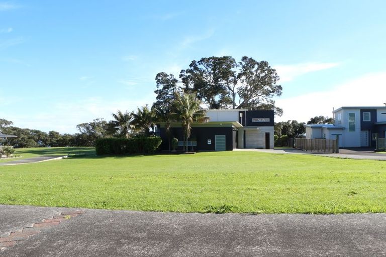 Photo of property in 38 Bayside Drive, Coopers Beach, 0420