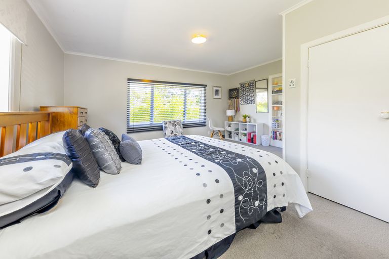 Photo of property in 50 Claude Road, Hillpark, Auckland, 2102