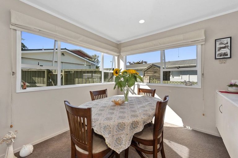 Photo of property in 8 Culverdon Street, Dinsdale, Hamilton, 3204