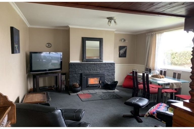 Photo of property in 23 Brough Street, Palmerston, 9430