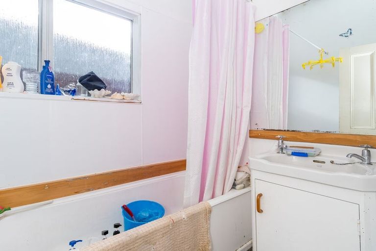 Photo of property in 6 Crown Street, North East Valley, Dunedin, 9010