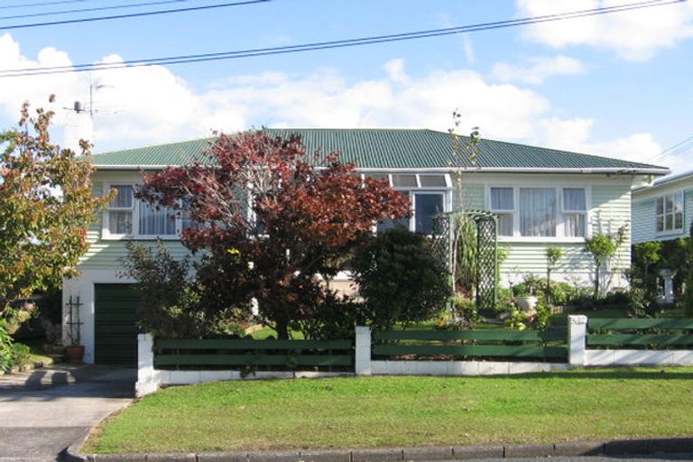 Photo of property in 39 Beaumonts Way, Manurewa, Auckland, 2102