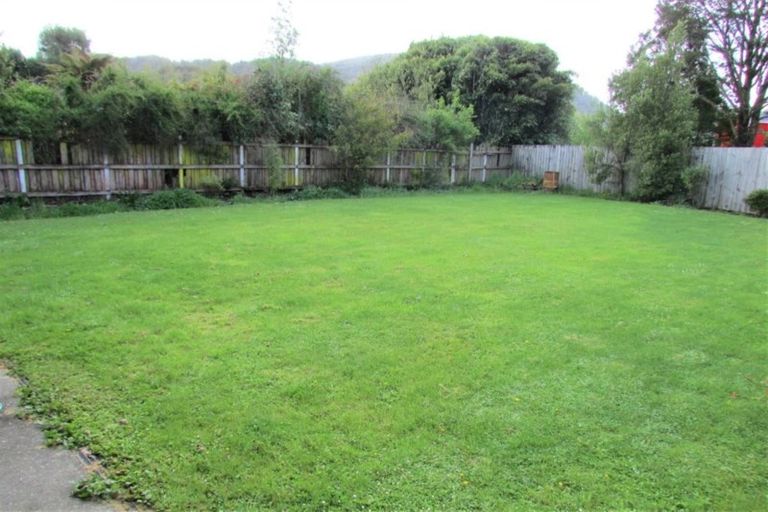 Photo of property in 37 Stafford Street, Blackball, 7804