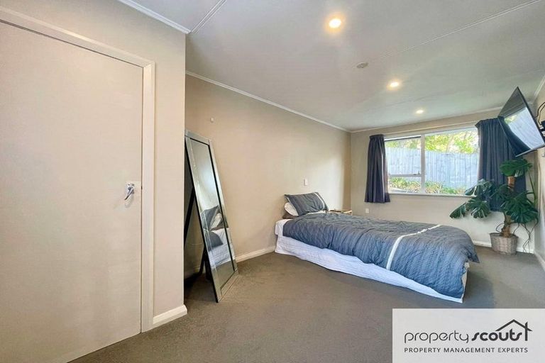 Photo of property in 19 Woodleigh Street, Frankleigh Park, New Plymouth, 4310