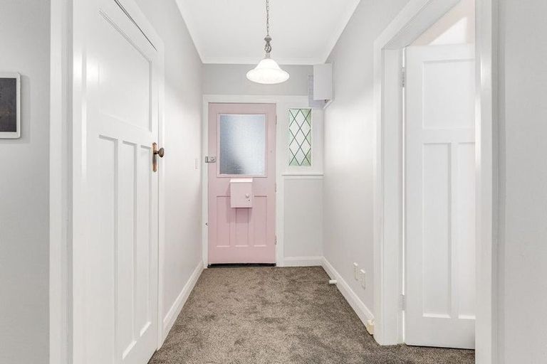 Photo of property in Trinity Newman, 56 Adams Terrace, Aro Valley, Wellington, 6021