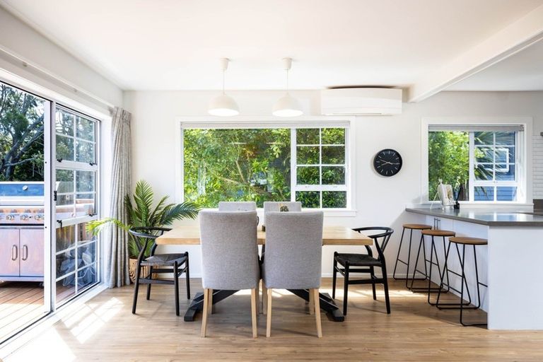 Photo of property in 43 Essex Street, Vogeltown, New Plymouth, 4310