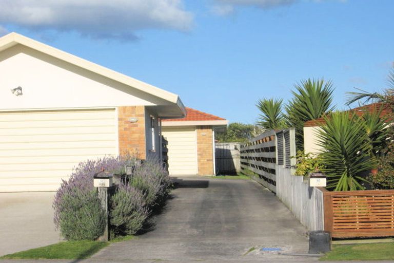 Photo of property in 90 Pacific View Road, Papamoa Beach, Papamoa, 3118